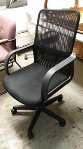 chair 3.jpg