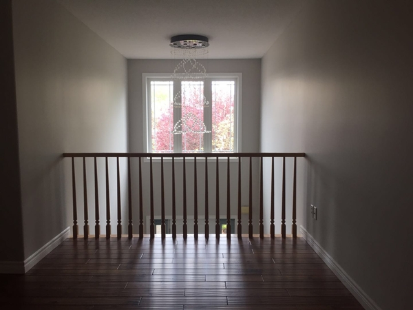 9-2 upstairs hall.jpg