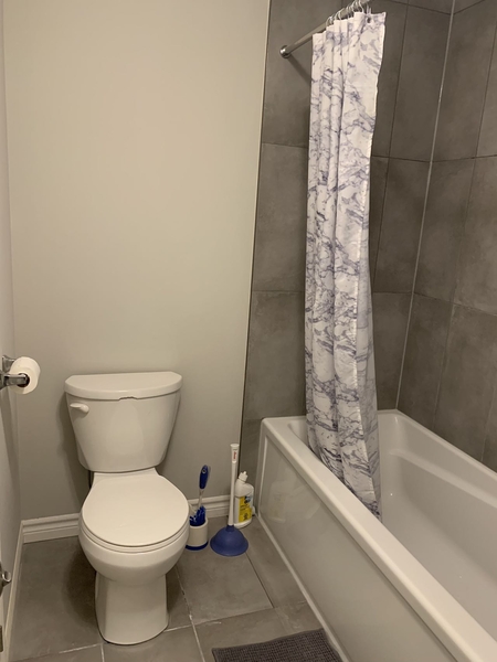 bathroom 1.JPG