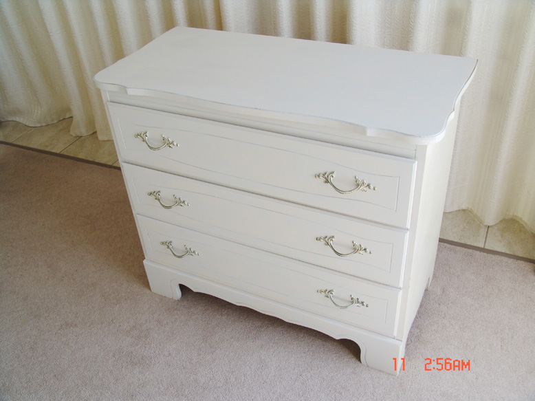 3w-dresser001.jpg